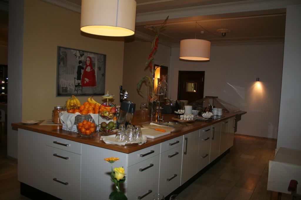לאנקן Hotel Admiraal מראה חיצוני תמונה