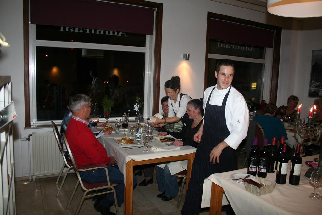 לאנקן Hotel Admiraal מראה חיצוני תמונה