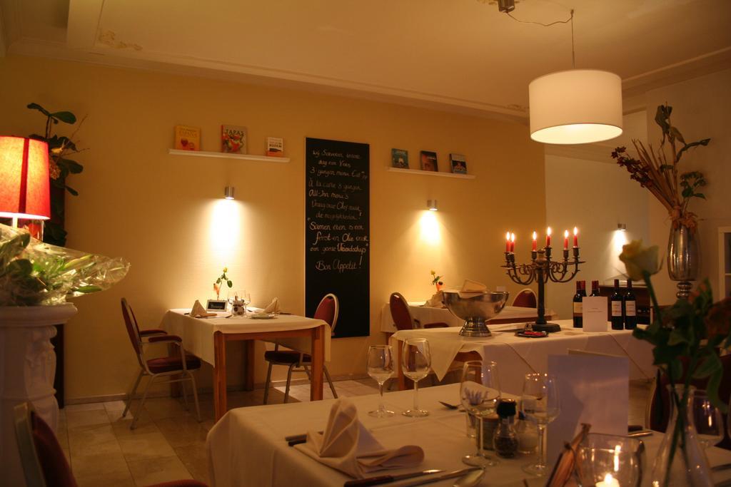 לאנקן Hotel Admiraal מראה חיצוני תמונה