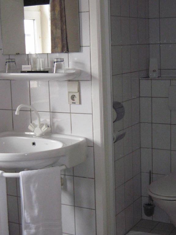 לאנקן Hotel Admiraal חדר תמונה