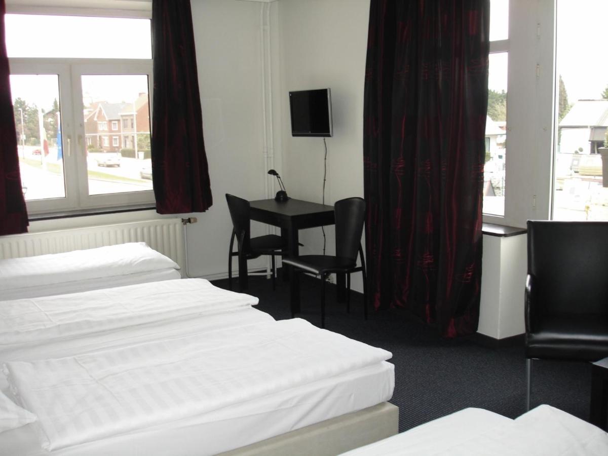 לאנקן Hotel Admiraal חדר תמונה